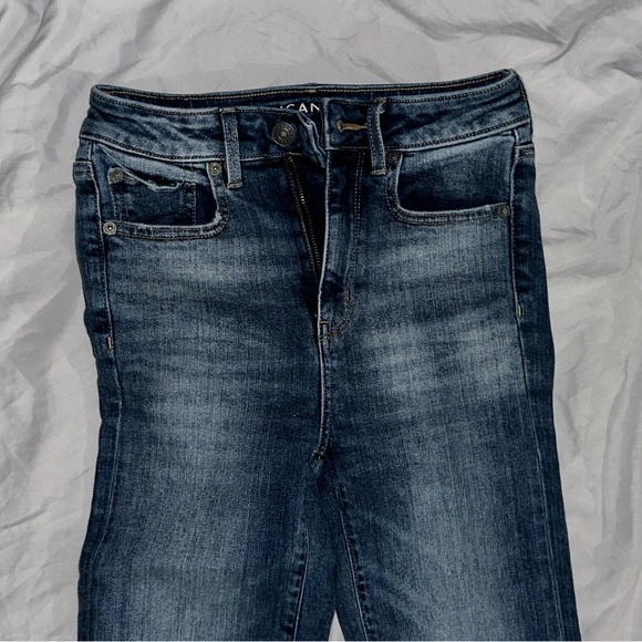 High-rise flare leg - Picture 2 of 3